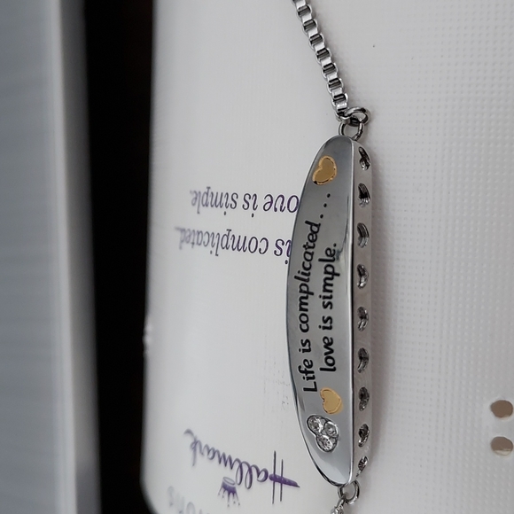 Hallmark Bracket - Picture 2 of 4